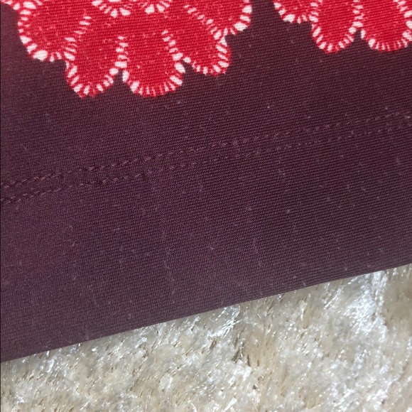 Fitted scuba dress in a gorgeous print - Picture 7 of 15